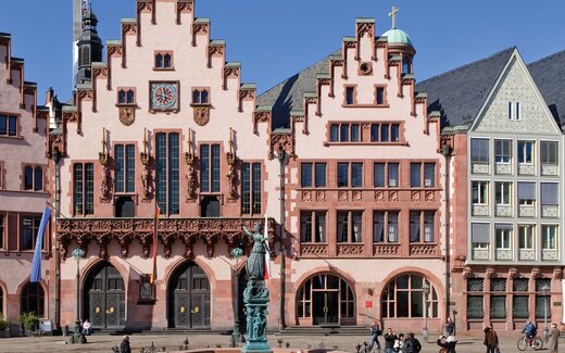 Historisches Rathaus Römer Frankfurt am Main Gotisches Rathaus mit Treppengiebeln